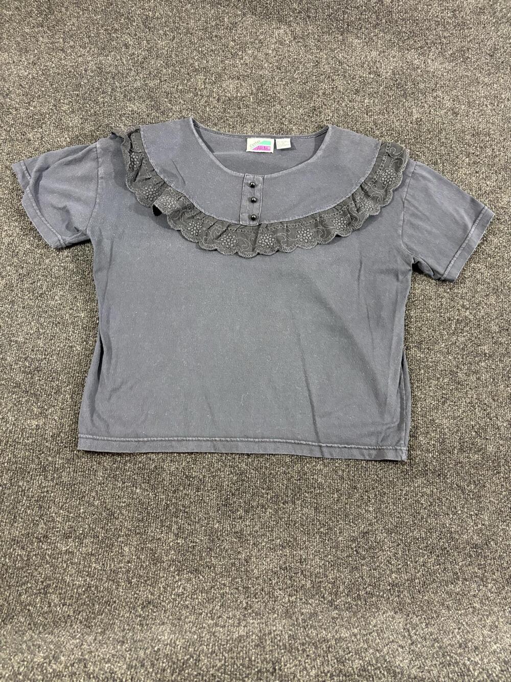 Center Aisle Shirt Womens M Gray Lace Ruffle Henley Short Sleeve Knit Top